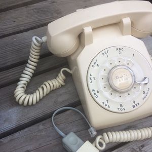 Vintage Ivory  Desk Rotary Phone
